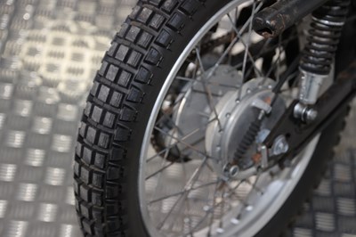 Lot 91 - 1974 Kawasaki KD125