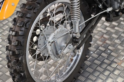 Lot 55 - 1973 Kawasaki F7 175