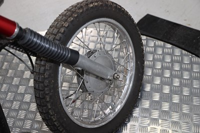 Lot 54 - 1976 Honda CD175
