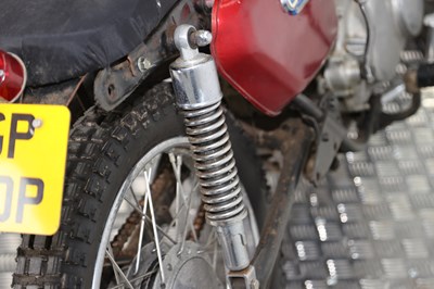 Lot 54 - 1976 Honda CD175