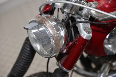 Lot 54 - 1976 Honda CD175