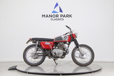 Lot 54 - 1976 Honda CD175