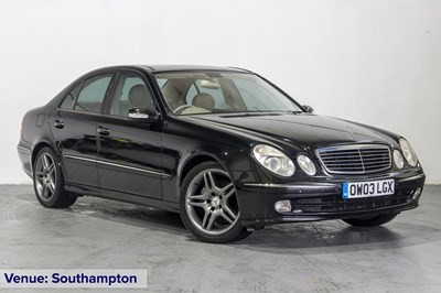 Lot 105 - 2003 Mercedes E500 Avantgarde Auto