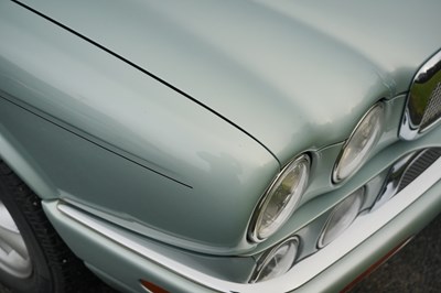 Lot 273 - 2000 Jaguar XJ 3.2 Executive