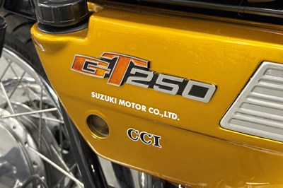 Lot 25 - 1975 Suzuki GT250M