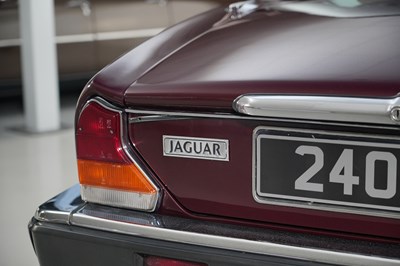 Lot 268 - 1987 Jaguar XJ12 Sovereign 5.3
