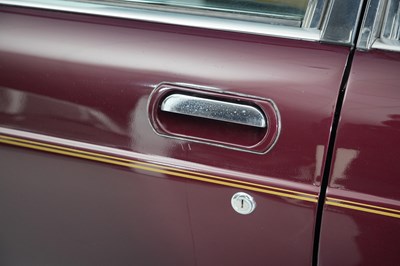 Lot 268 - 1987 Jaguar XJ12 Sovereign 5.3