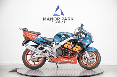 Lot 20 - 1999 Honda CBR900RRX Fireblade