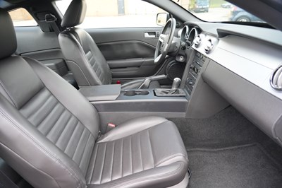 Lot 210 - 2005 Ford Mustang GT