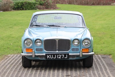 Lot 36 - 1971 Daimler Sovereign 4.2
