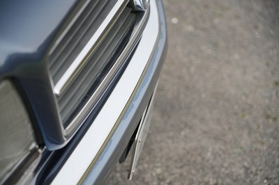 Lot 230 - 1989 Mercedes-Benz 560 SEC