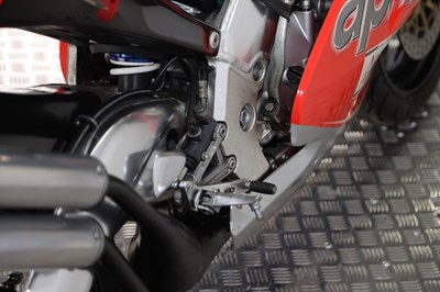 Lot 16 - 2000 Aprilia RS250