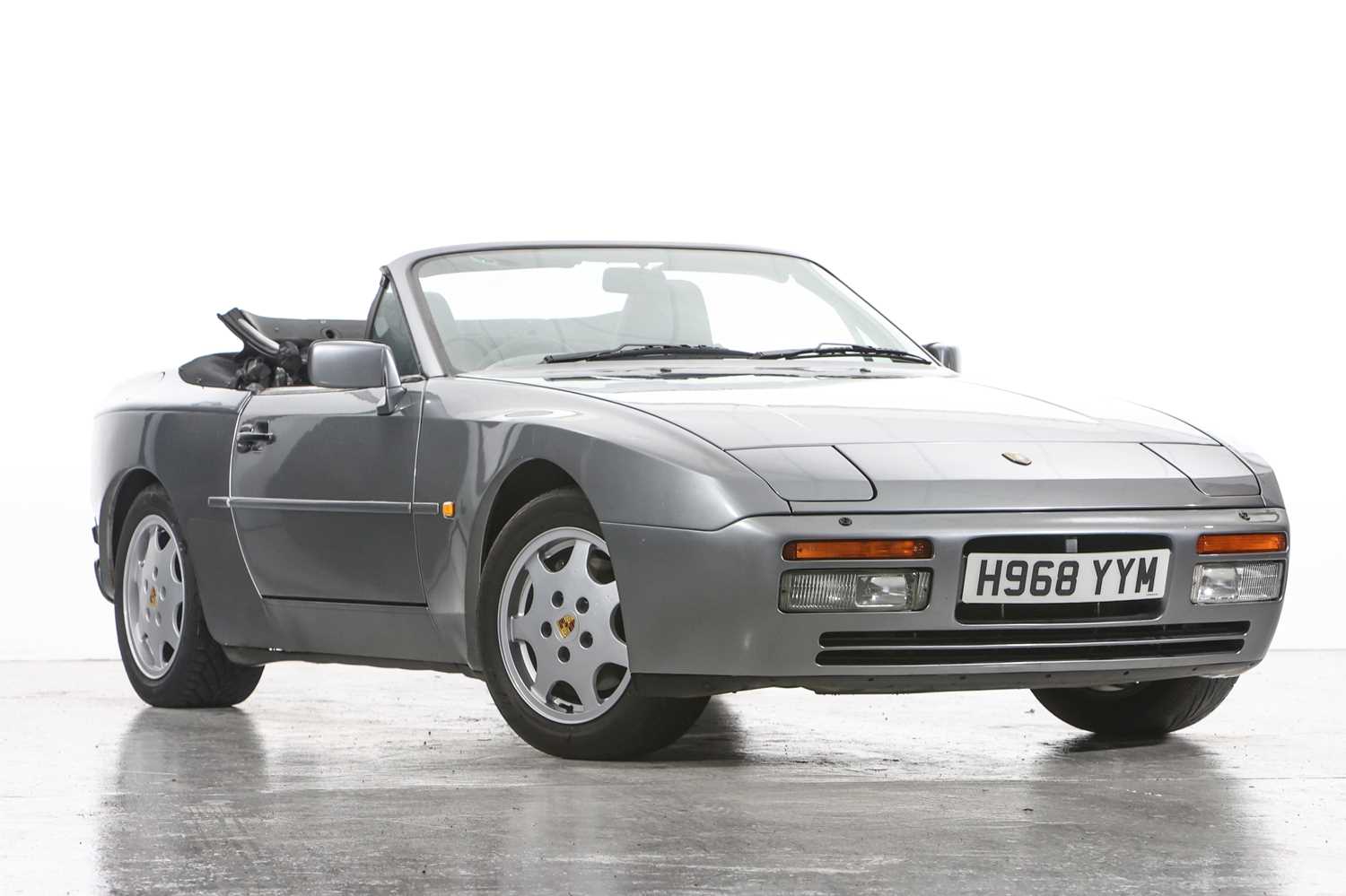 Lot 251 - 1991 Porsche 944 Cabriolet