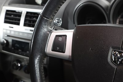 Lot 233 - 2008 Dodge Nitro 3.7 SXT