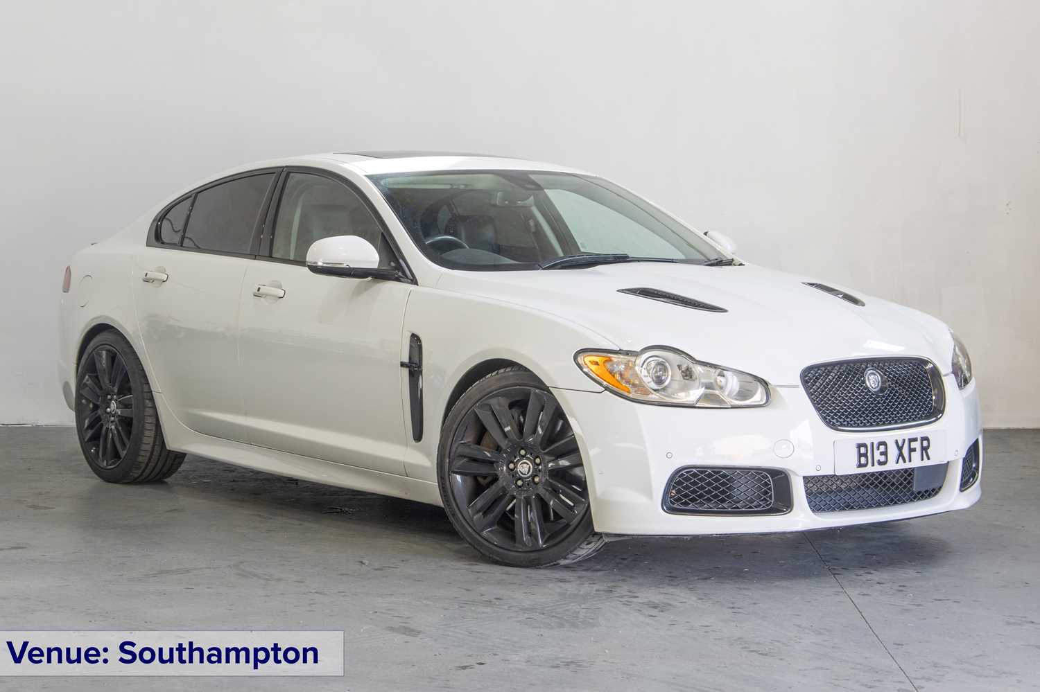Lot 135 - 2011 Jaguar XFR V8 Auto