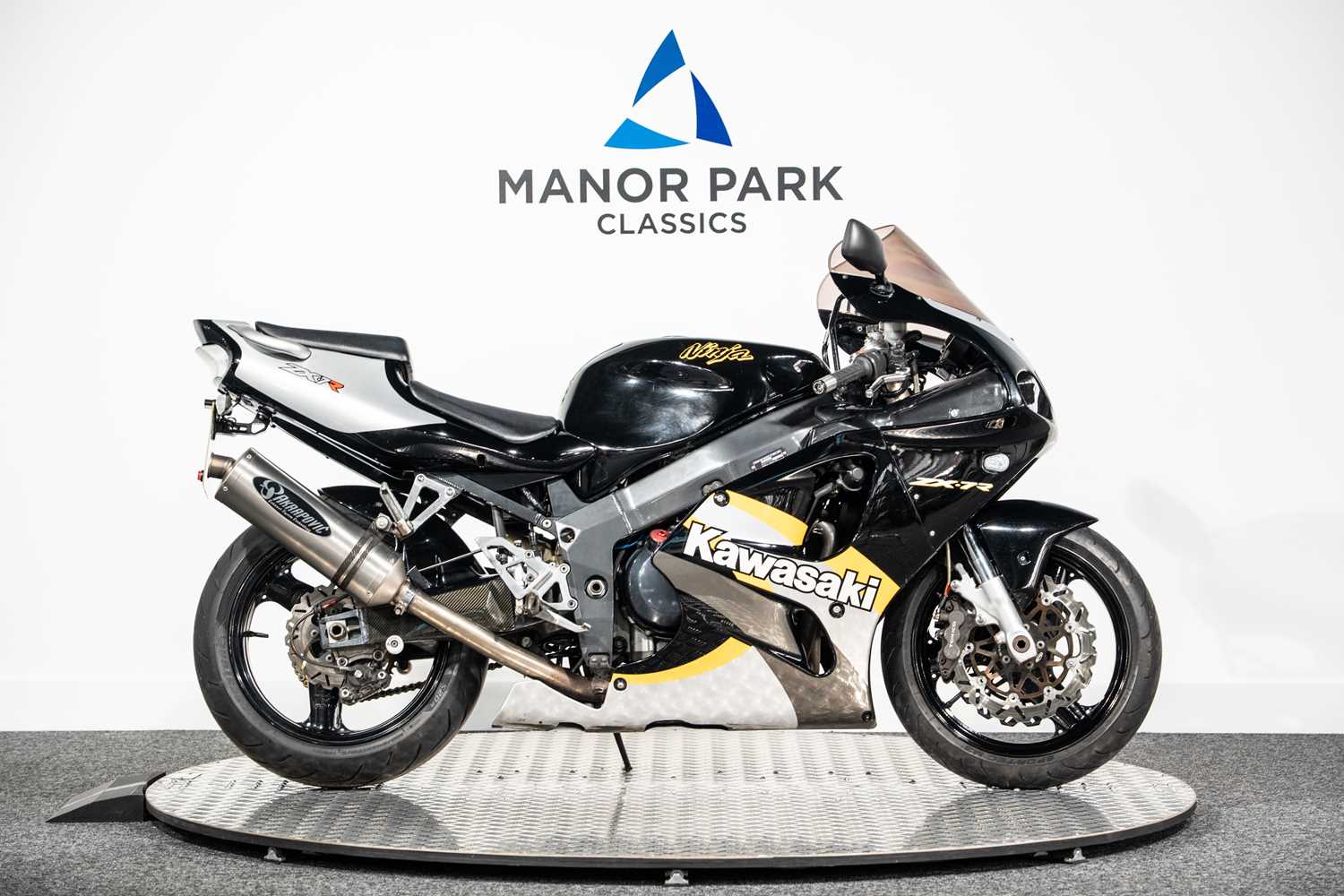Lot 86 - 2001 Kawasaki ZX-7R Ninja