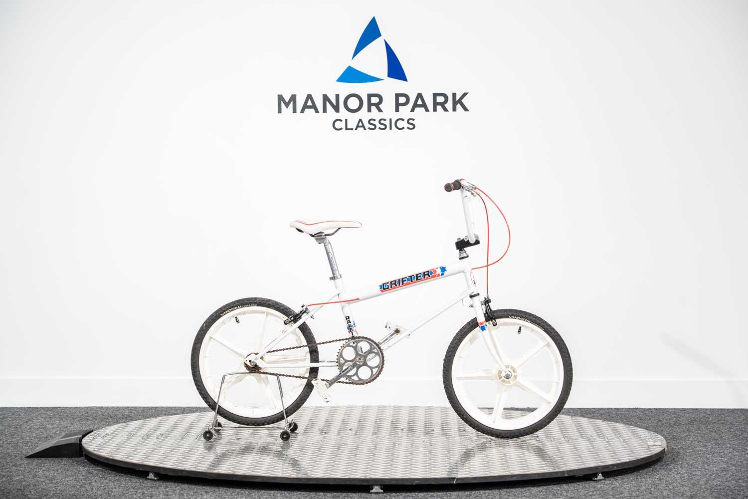 Lot 106 - 1980s Raleigh Grifter