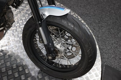 Lot 97 - 2019 Ducati Scrambler Café Racer