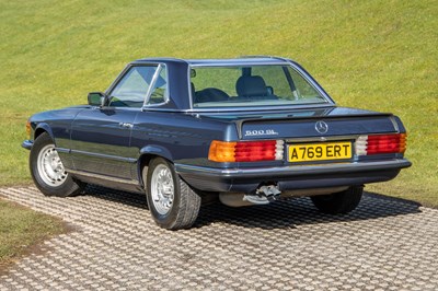 Lot 19 - 1983 Mercedes-Benz 500 SL