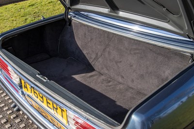 Lot 19 - 1983 Mercedes-Benz 500 SL