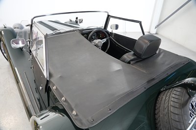 Lot 221 - 2002 Morgan Plus 8