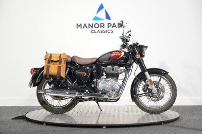 Lot 95 - 2022 Royal Enfield Classic 350 E5