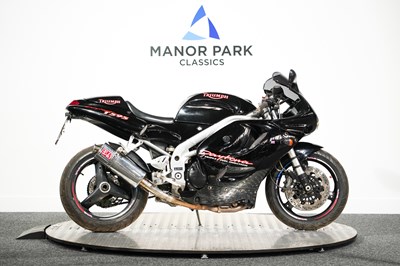 Lot 118 - 1998 Triumph Daytona T595