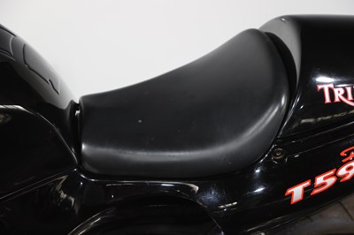 Lot 118 - 1998 Triumph Daytona T595