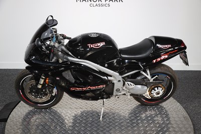 Lot 118 - 1998 Triumph Daytona T595