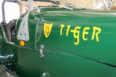Lot 102 - 2000 Tiger Super Six