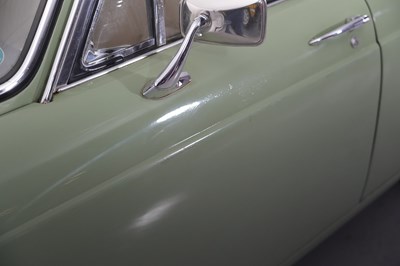 Lot 255 - 1971 Jaguar XJ6 2.8