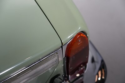 Lot 255 - 1971 Jaguar XJ6 2.8