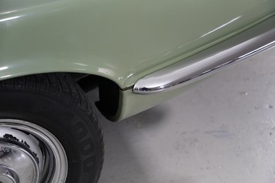 Lot 255 - 1971 Jaguar XJ6 2.8