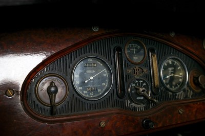 Lot 107 - 1928 Panhard Levassor