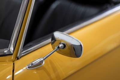 Lot 142 - 1975 Peugeot 304 Cabriolet