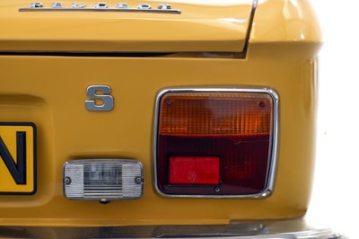Lot 142 - 1975 Peugeot 304 Cabriolet