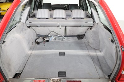 Lot 242 - 1990 Mercedes-Benz 300 TE 4-Matic
