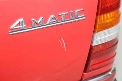 Lot 242 - 1990 Mercedes-Benz 300 TE 4-Matic