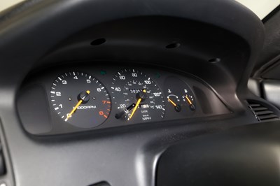 Lot 132 - 1997 Mazda MX-6 V6