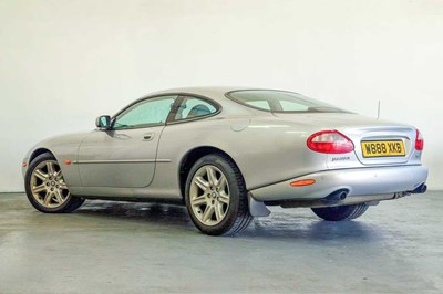 Lot 108 - 2000 Jaguar XK8 Coupe
