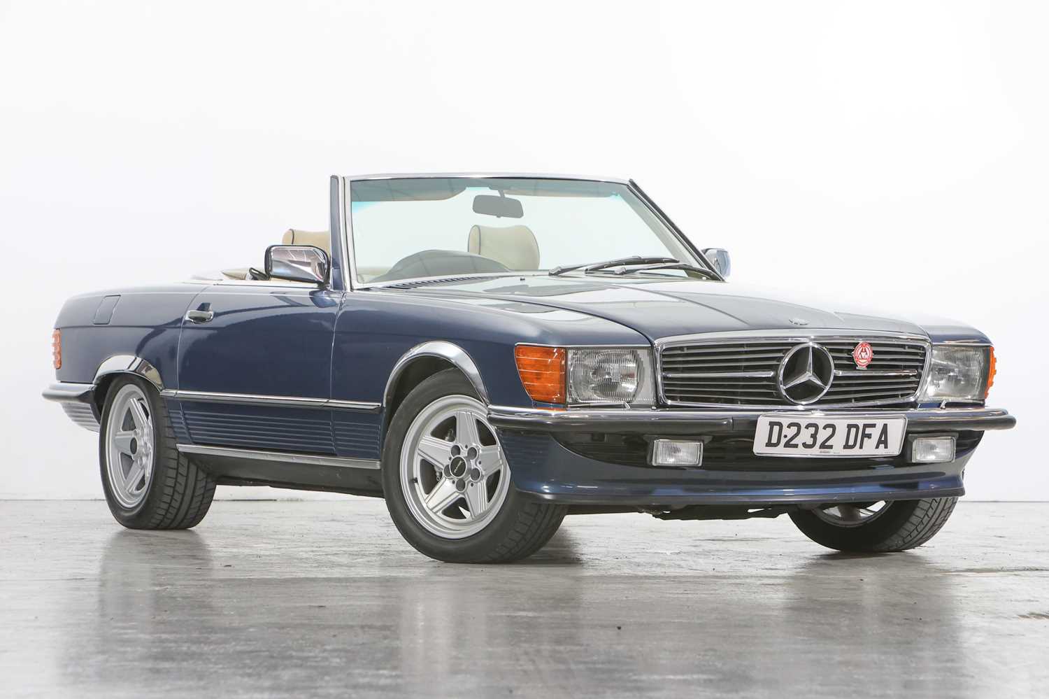 Lot 278 - 1987 Mercedes-Benz 300 SL