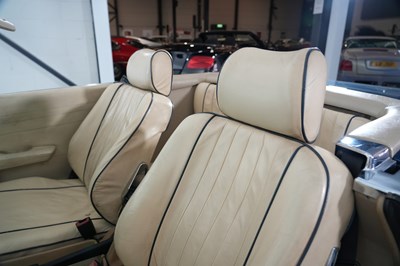 Lot 278 - 1987 Mercedes-Benz 300 SL