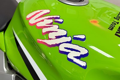 Lot 54 - 1998 Kawasaki ZX-7R Ninja