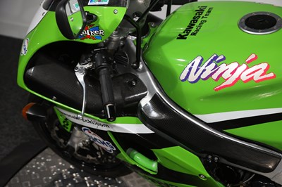 Lot 54 - 1998 Kawasaki ZX-7R Ninja
