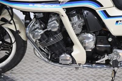 Lot 25 - 1982 Honda CBX1000
