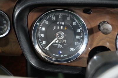 Lot 226 - 1969 MG B GT