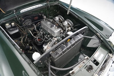 Lot 226 - 1969 MG B GT