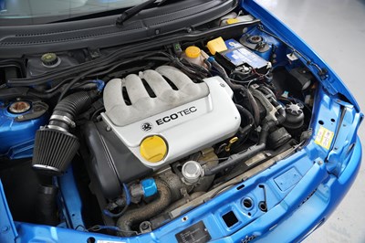 Lot 280 - 1998 Vauxhall Corsa 1.6 Sport