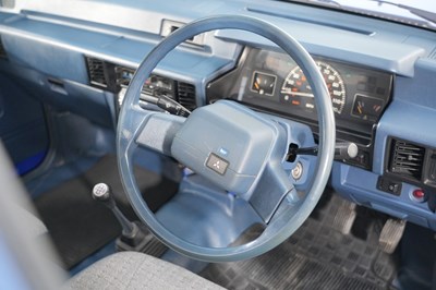 Lot 262 - 1990 Mitsubishi L200 2.0 Long Bed