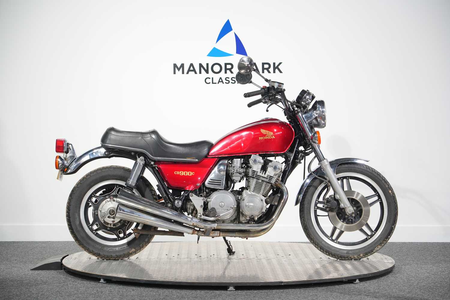 Lot 87 - 1980 Honda CB900C